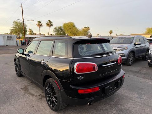 Used 2017 MINI Cooper Clubman FWD image 4