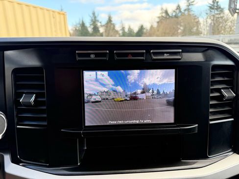 Used 2024 Ford F450 XL w/ XL Chrome Package image 35