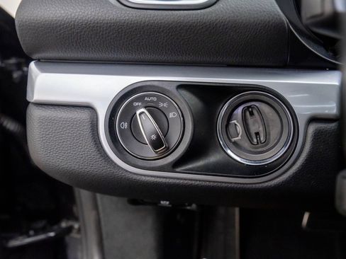 Used 2018 Porsche 718 Boxster S image 32