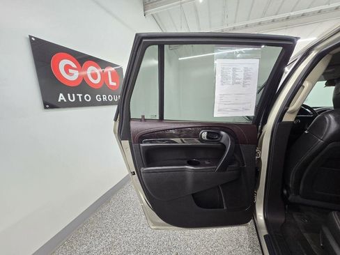 Used 2015 Buick Enclave Leather FWD image 28