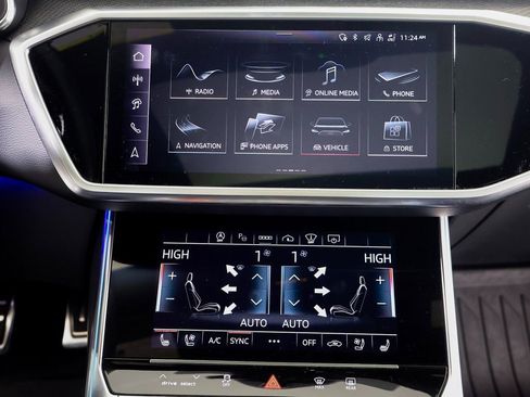 Used 2024 Audi RS 6 performance w/ Executive Package image 19