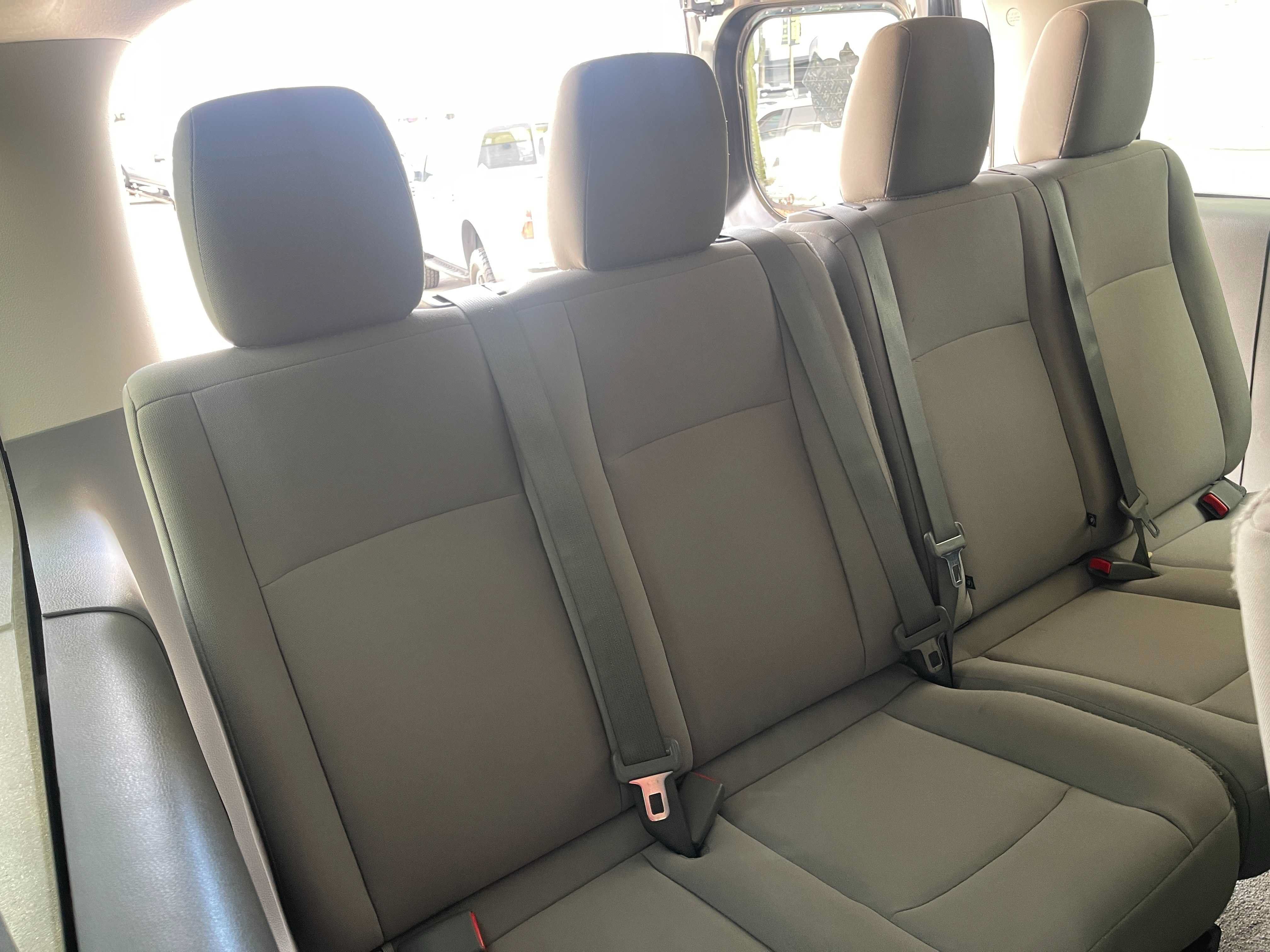 Used 2018 Nissan NV 3500 SV w/ Navigation Package RWD image 14