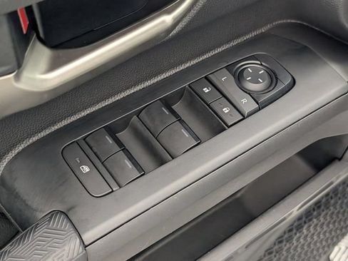 Used 2024 Toyota Tacoma TRD Off-Road AWD/4WD image 12