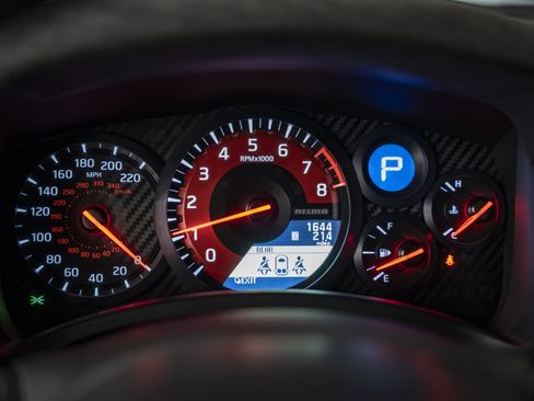 Used 2024 Nissan GT-R NISMO w/ Floor Mat Package AWD/4WD image 52