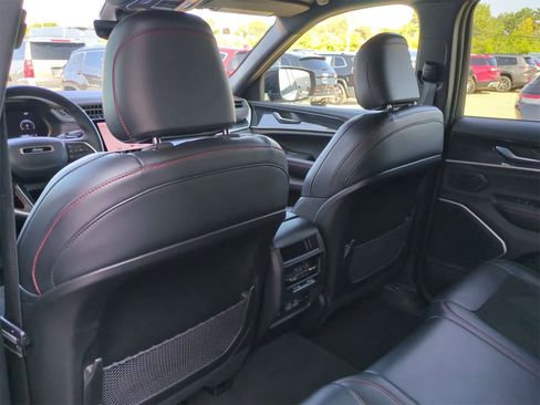 Certified 2022 Jeep Grand Cherokee Trailhawk image 18