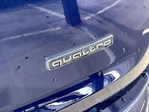 Used 2022 Audi Q7 2.0T Premium w/ Convenience Package image 9