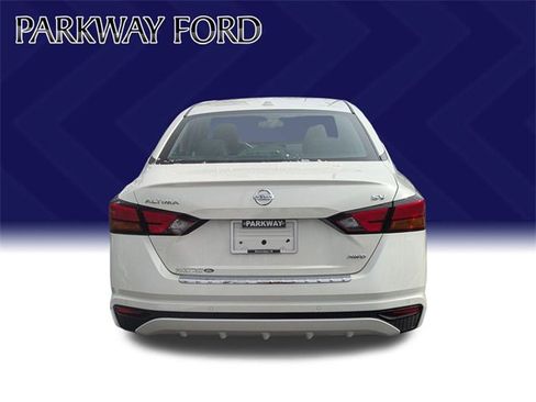 Used 2021 Nissan Altima 2.5 SV image 6
