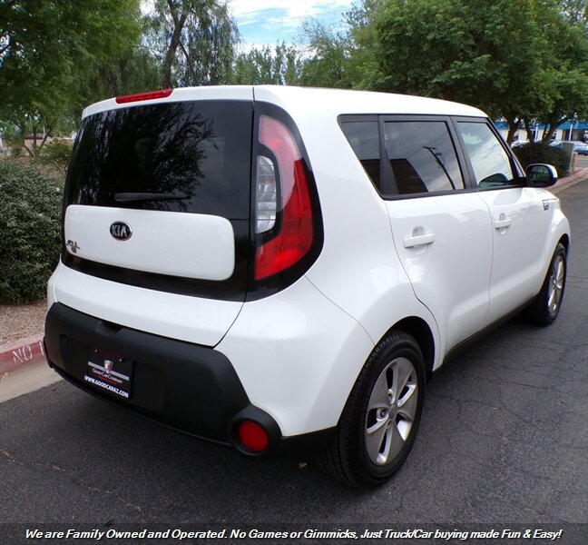 Used 2016 Kia Soul FWD image 8