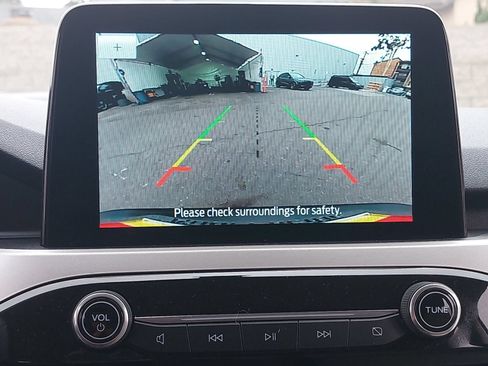Used 2022 Ford Escape SE w/ SE Sport Appearance Package FWD image 26