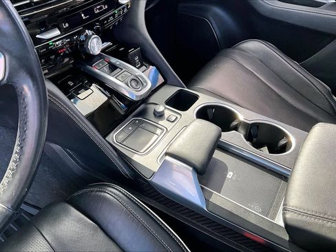 Used 2022 Acura MDX SH-AWD w/ Advance Package image 17