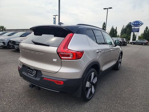 Used 2023 Volvo XC40 Recharge Ultimate w/ Protection Package Premier AWD/4WD image 5