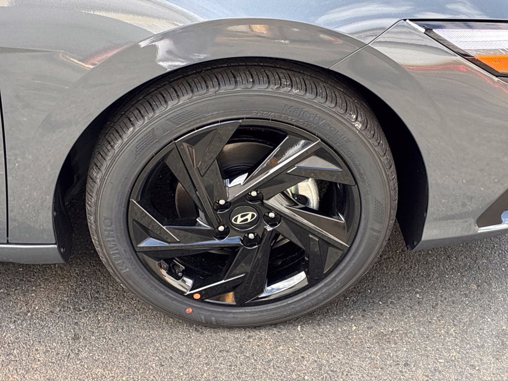 New 2026 Hyundai Elantra SEL Sport FWD image 48