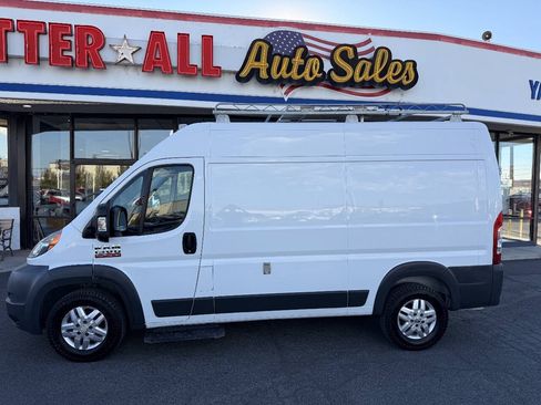 Used 2014 RAM ProMaster 1500 w/ Premium Appearance Group FWD image 2