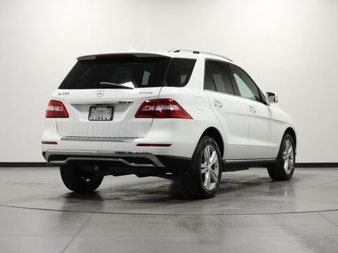 Used 2014 Mercedes-Benz ML 350 4MATIC image 4