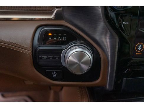 Used 2020 RAM 1500 Limited image 18