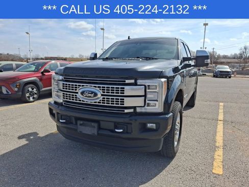 Used 2019 Ford F250 Platinum image 9