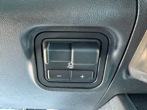 New 2025 GMC Hummer EV 2X w/ LPO, Illumination Package image 45