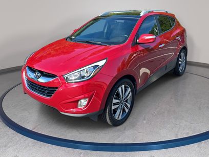 Used 2014 Hyundai Tucson Limited w/ Technology Package 02