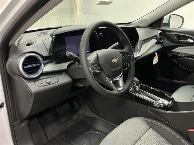 New 2026 Chevrolet Trax LT w/ LT Convenience Package FWD image 10