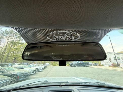 Used 2017 Ford F150 XLT w/ Heavy-Duty Payload Package image 27