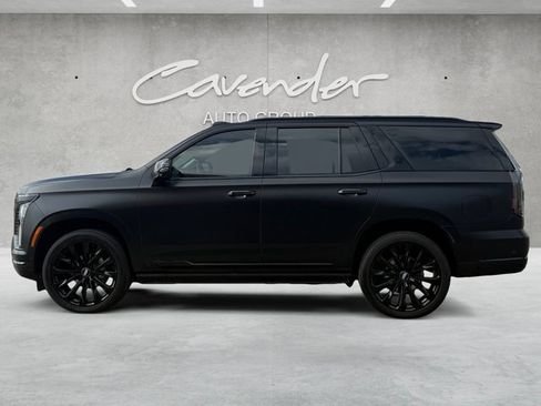 Certified 2025 Cadillac Escalade Sport Platinum w/ LPO, ONYX Package AWD/4WD image 13