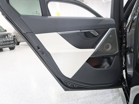 Used 2024 BMW i5 M60 w/ Premium Package AWD/4WD image 39