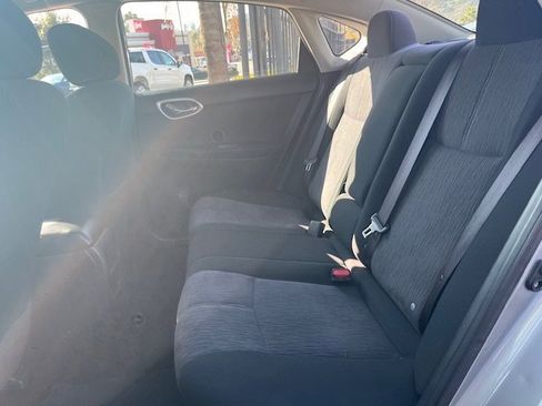 Used 2014 Nissan Sentra SV image 6