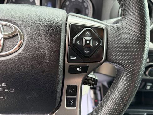 Used 2021 Toyota Tacoma SR5 image 20