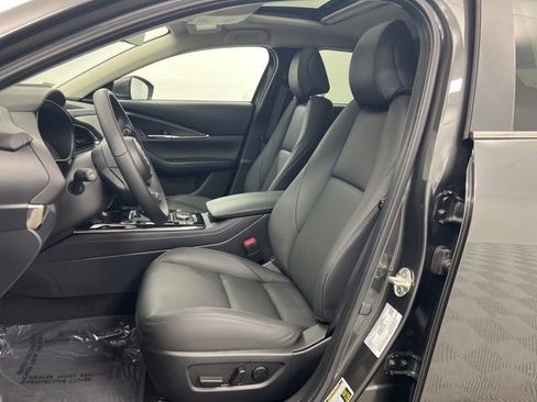 Used 2025 MAZDA CX-30 AWD 2.5 S w/ Preferred Package image 18