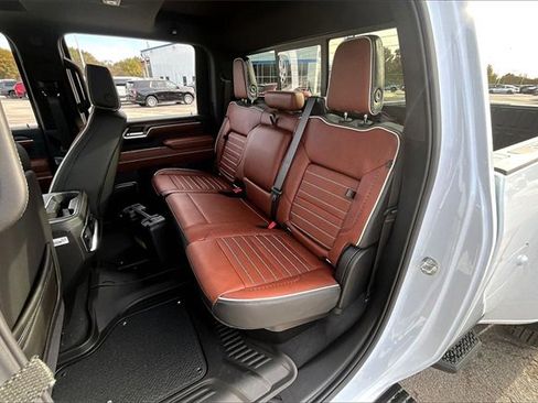 New 2026 GMC Sierra 3500 Denali Ultimate image 10