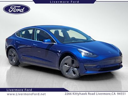 Used 2019 Tesla Model 3 Mid Range