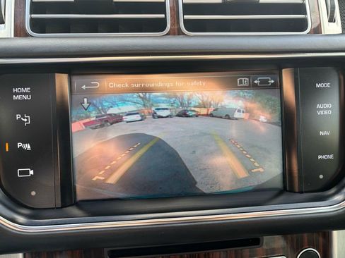 Used 2014 Land Rover Range Rover Long Wheelbase Supercharged image 21