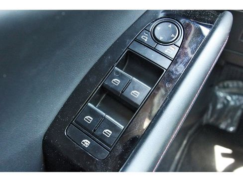 Certified 2025 MAZDA MAZDA3 Carbon AWD/4WD image 22