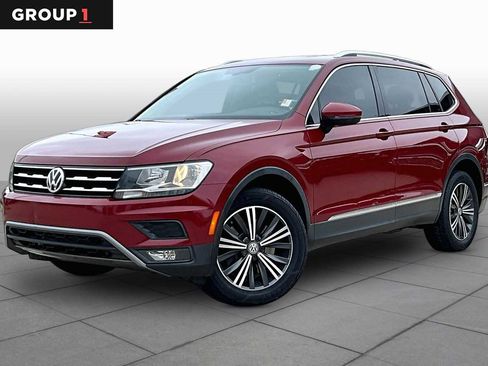 Used 2018 Volkswagen Tiguan SEL AWD/4WD image 1