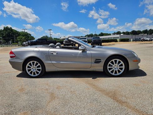 Used 2007 Mercedes-Benz SL 550 image 8