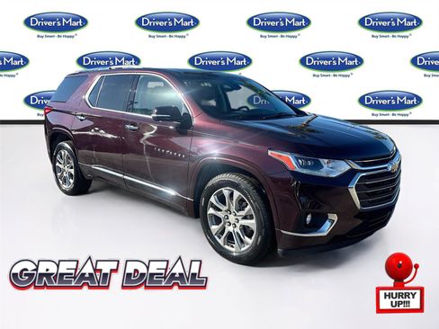 Used 2018 Chevrolet Traverse Premier w/ Driver Confidence II Package image 1