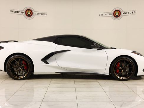 Used 2021 Chevrolet Corvette Stingray Preferred Conv w/ Z51 Performance Package RWD image 37
