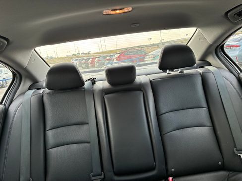 Used 2017 Honda Accord EX-L image 36