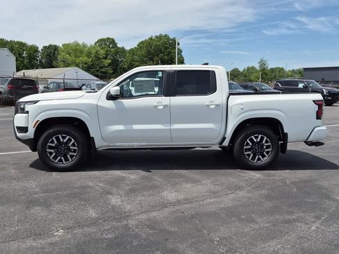 New 2026 Nissan Frontier SV AWD/4WD image 5