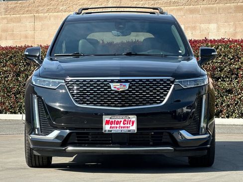 Used 2023 Cadillac XT6 Premium Luxury w/ Technology Package image 9
