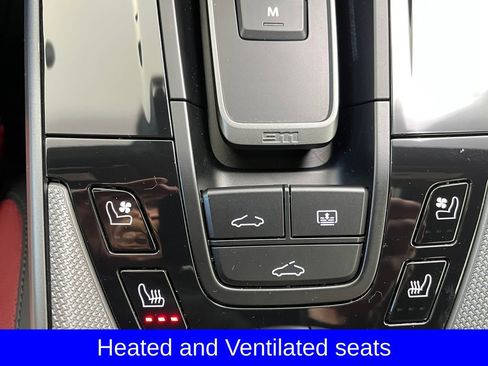 Used 2025 Porsche 911 Carrera image 19