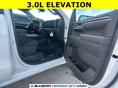 Certified 2025 GMC Sierra 1500 Elevation image 40