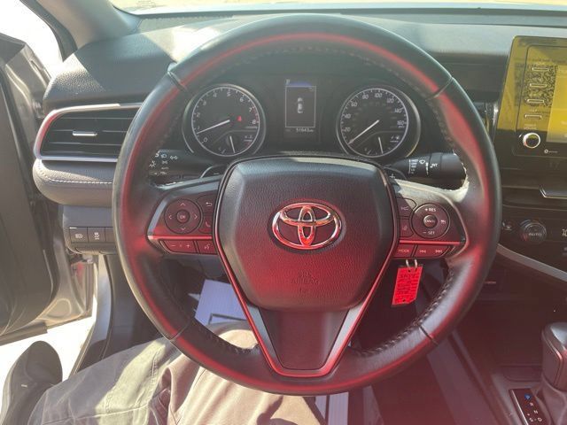 Used 2023 Toyota Camry SE FWD image 13