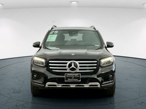 Used 2025 Mercedes-Benz GLB 250 image 10