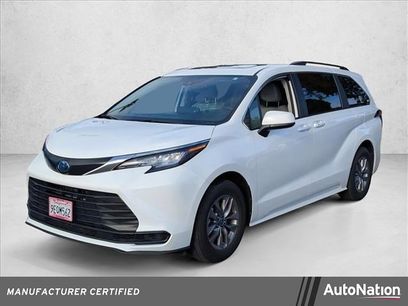 Certified 2023 Toyota Sienna LE