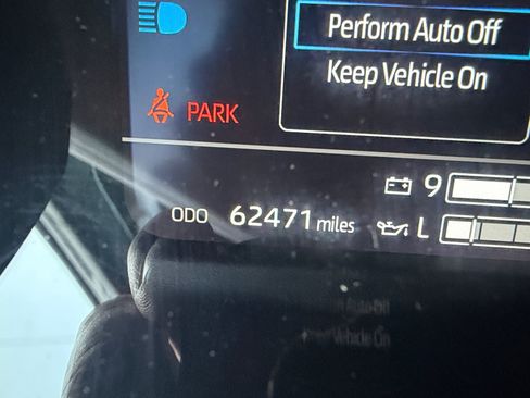 Used 2022 Toyota Tundra Platinum AWD/4WD image 17