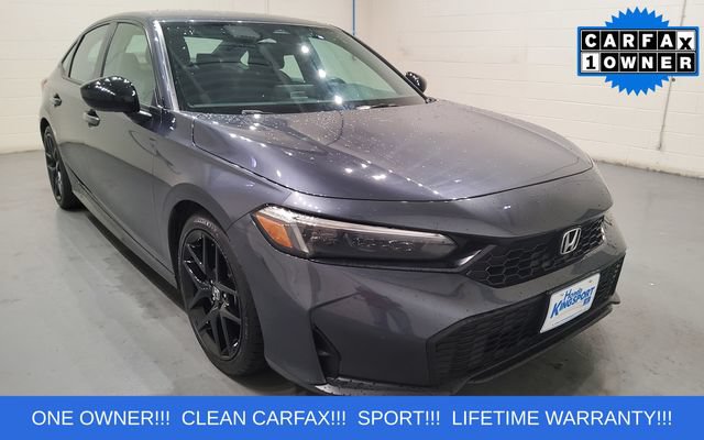 Used 2025 Honda Civic Sport image 1