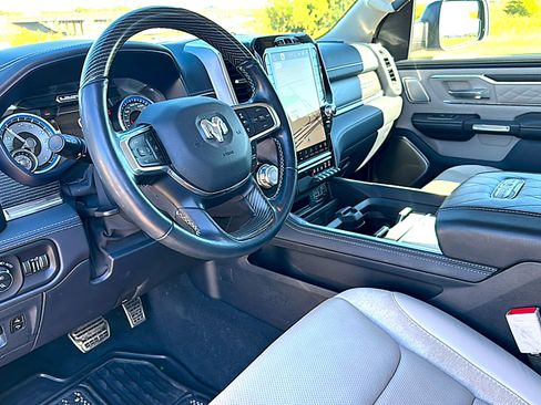 Used 2022 RAM 1500 Limited image 12