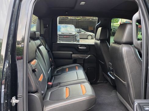 Used 2022 GMC Sierra 2500 AT4 w/ Gooseneck/5TH Wheel Package AWD/4WD image 31