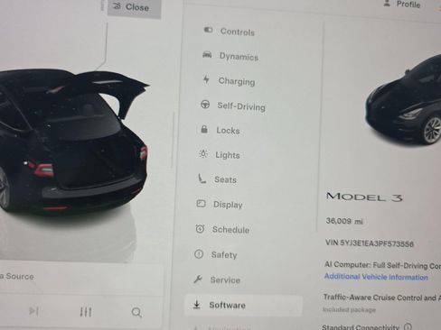 Used 2023 Tesla Model 3 Standard Range RWD image 4